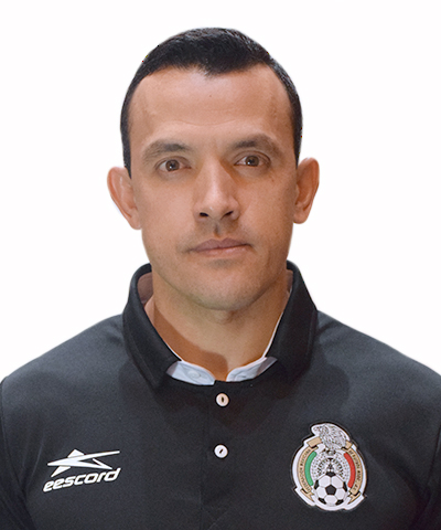 Árbitro Asistente FIFA Enrique Isaac Bustos Díaz