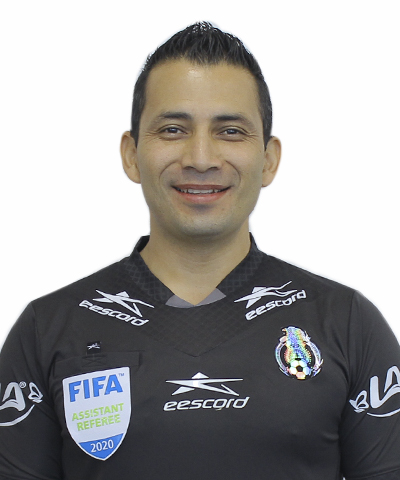 Árbitro Asistente FIFA Alberto Morín Méndez